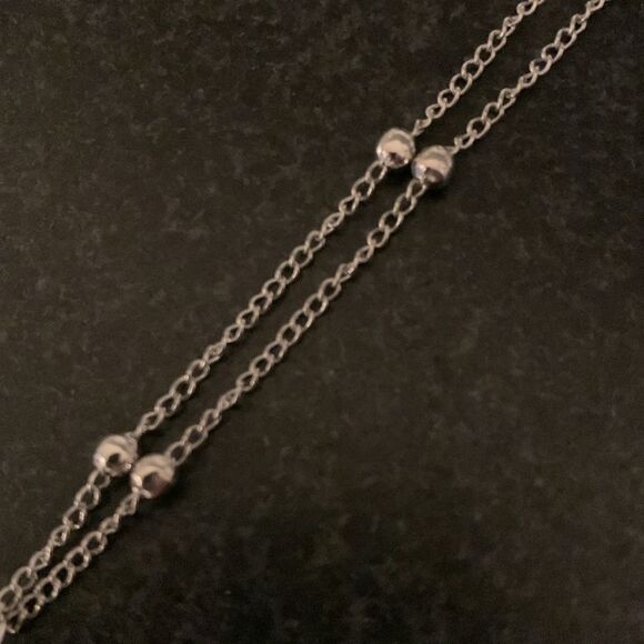 Color Changing Mood Heart Pendant on Silver Tone Chain - Retro Style Necklace - Picture 9 of 10